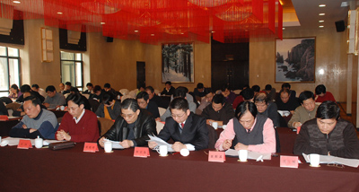 強(qiáng)信心 保增長(zhǎng) 重創(chuàng)新 促發(fā)展