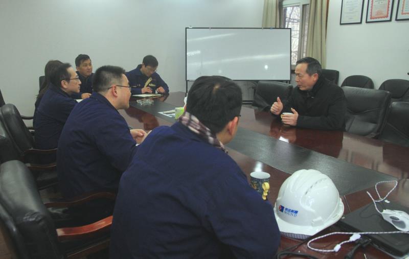 集團(tuán)公司黨委書記總經(jīng)理虞岳明一行來申達(dá)進(jìn)行新春慰問