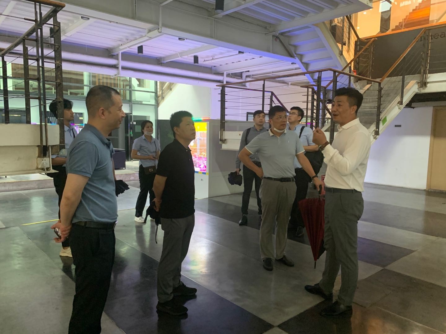 商業(yè)公司產(chǎn)業(yè)園系列考察活動之一——上海8號橋、西岸、北虹橋創(chuàng)業(yè)城