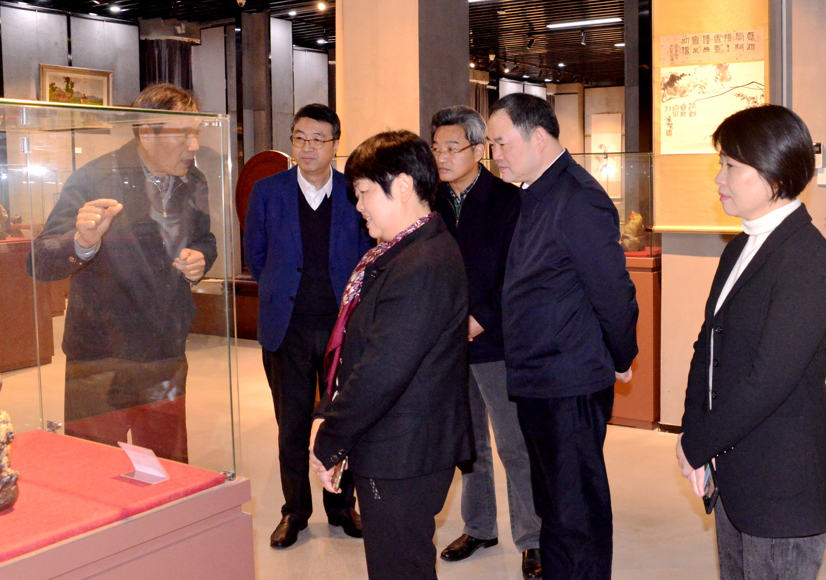 省二輕集團(tuán)組織外部董事赴下屬企業(yè)調(diào)研