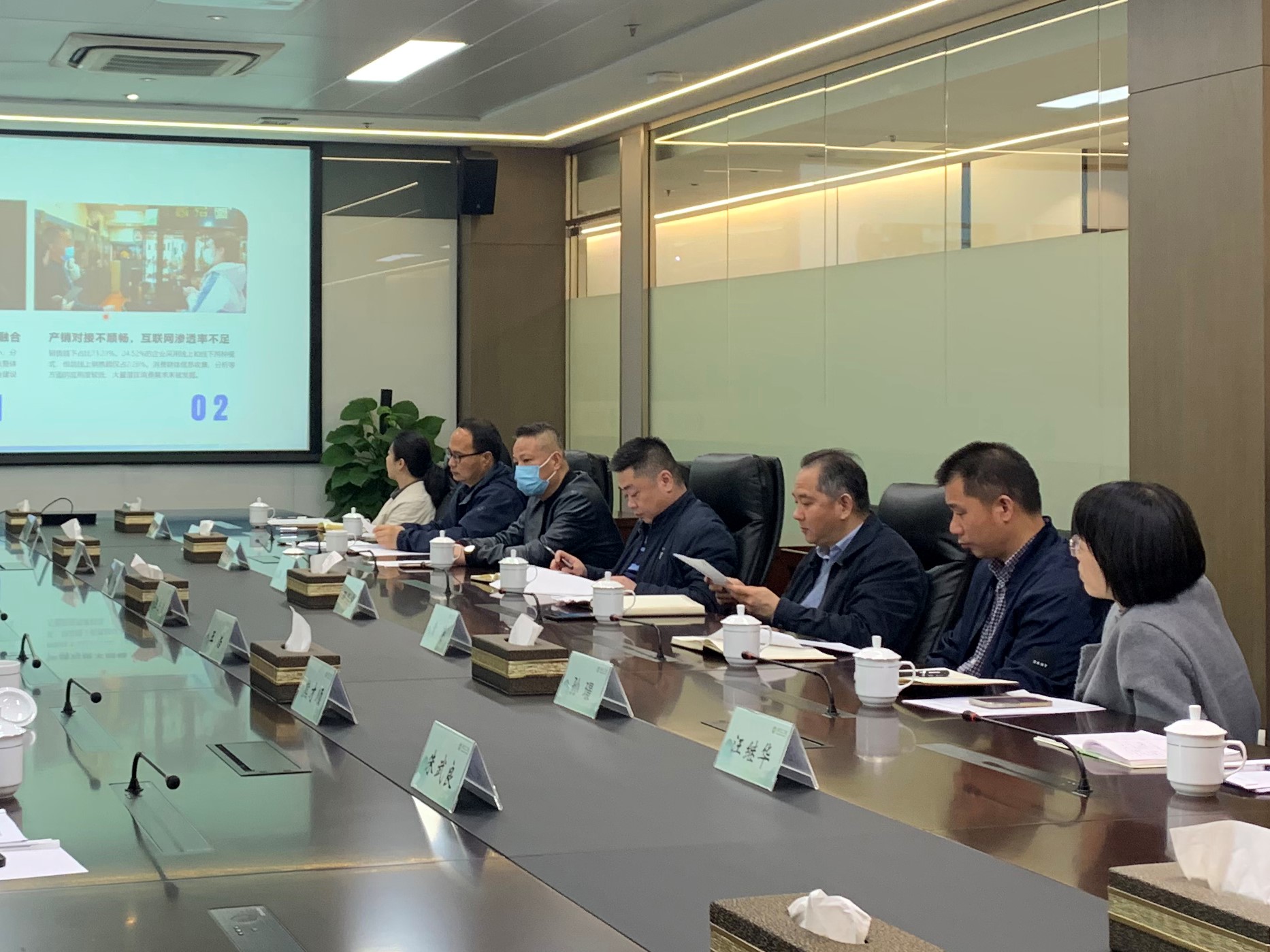 工美控股公司圍繞數(shù)字經(jīng)濟“一號發(fā)展工程”推進“浙里工美”產業(yè)數(shù)字集成服務平臺建設